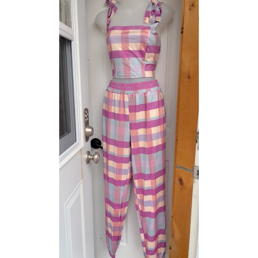 NEW Two piece outfit twofer pants crop top